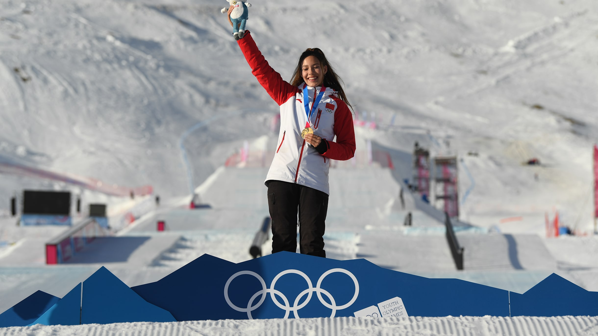Rising ski star Eileen Gu models Chinese Olympic gear, turns