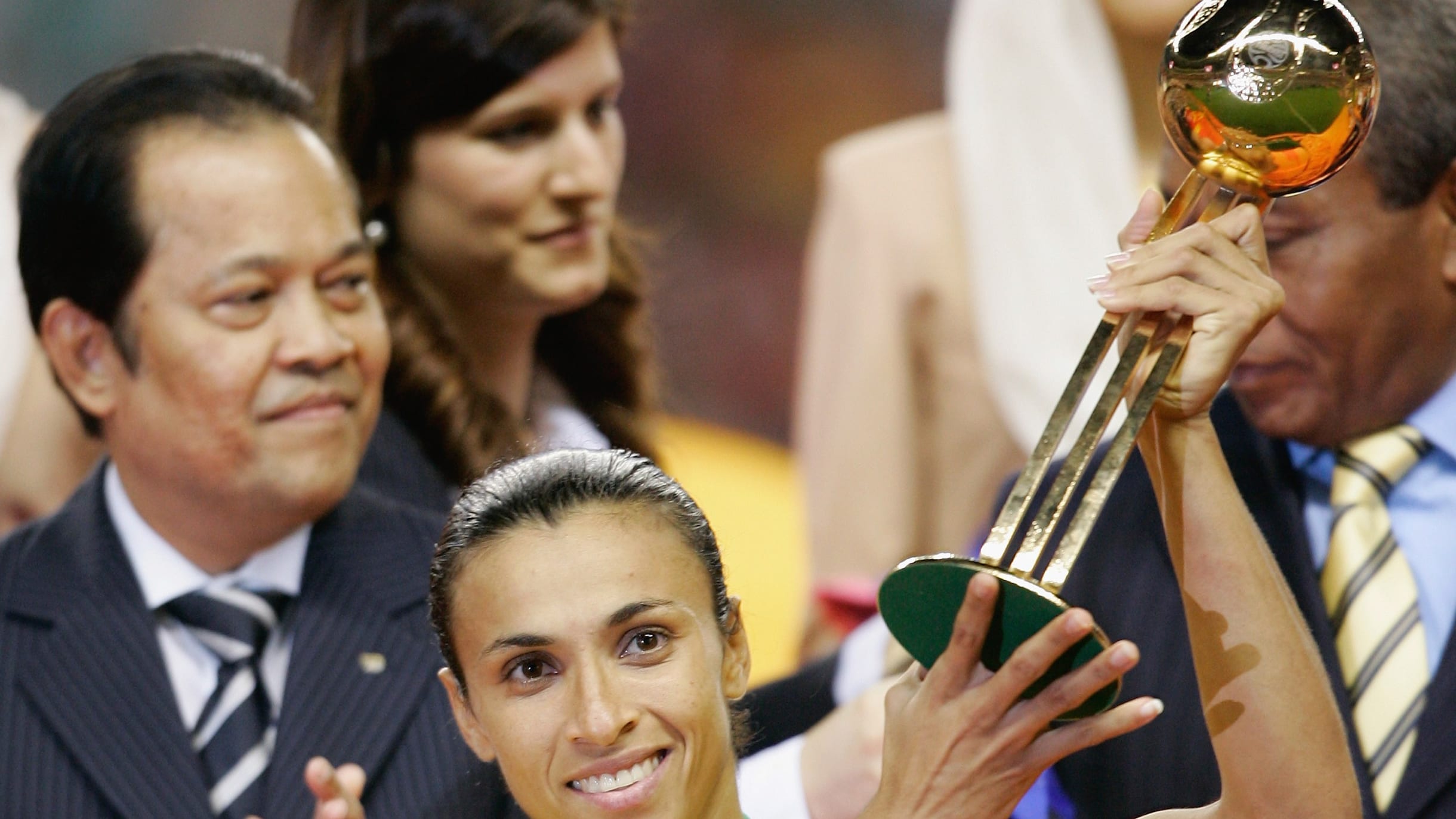 El caos del Balón de Oro femenino demuestra que el fútbol todavía tiene un  largo camino por recorrer para las mujeres. - Para Ganar