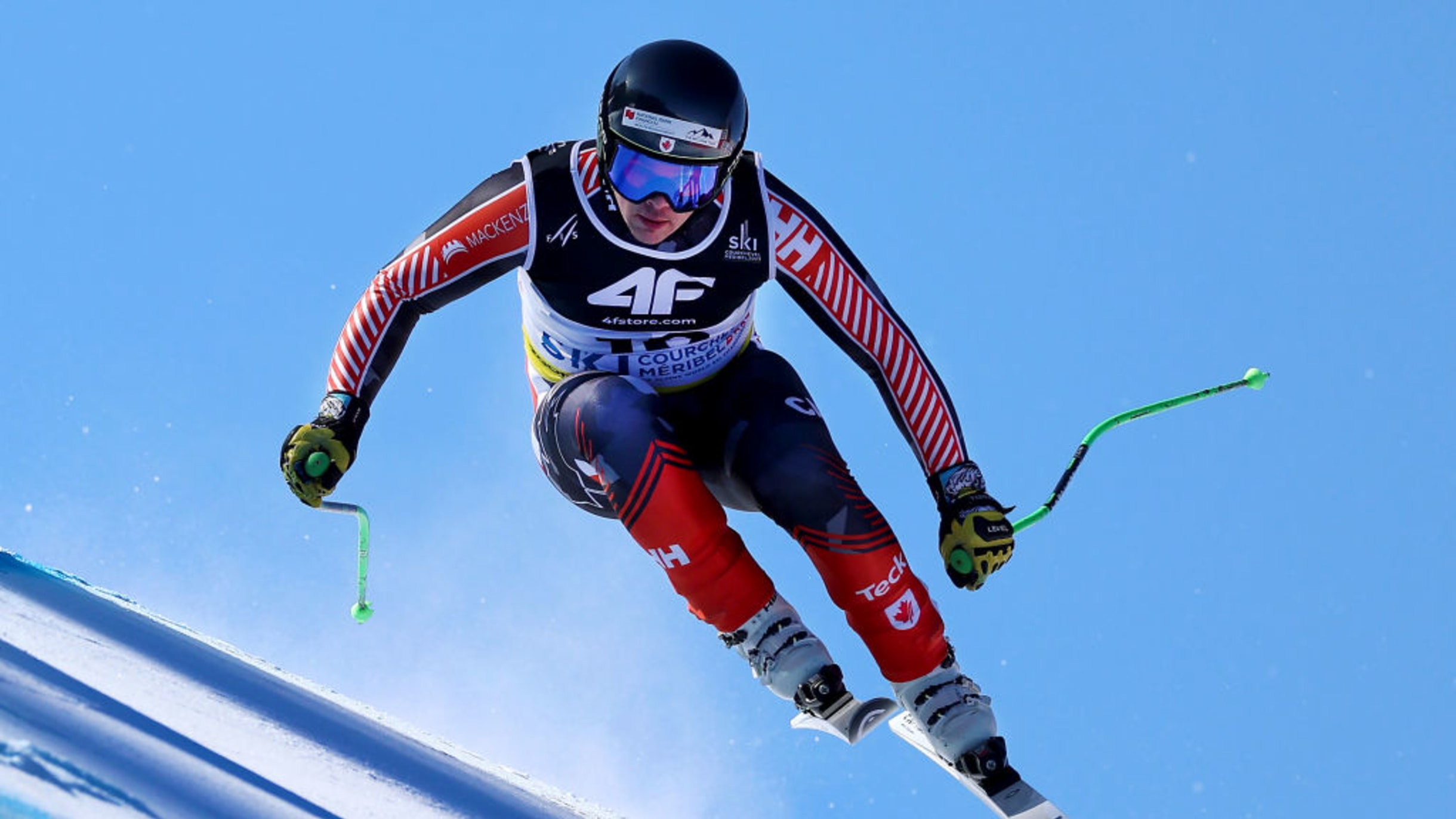 Лучшие в спорте 2023. Лыжи Супергигант. Лыжи спортсменов супергиганта.