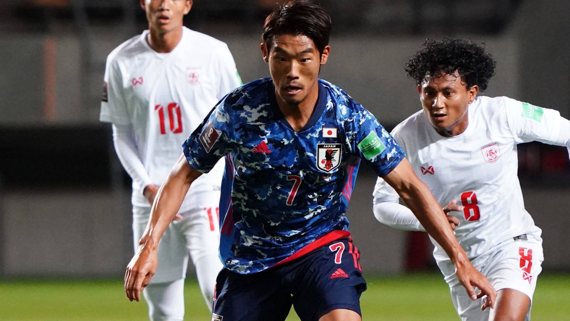 サッカー】日本代表MF守田英正「激戦」のポジション争いに「絶対結果を