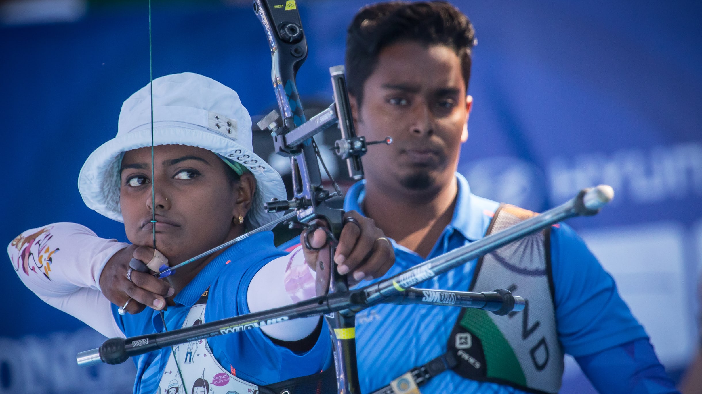 archery fast shooting girl