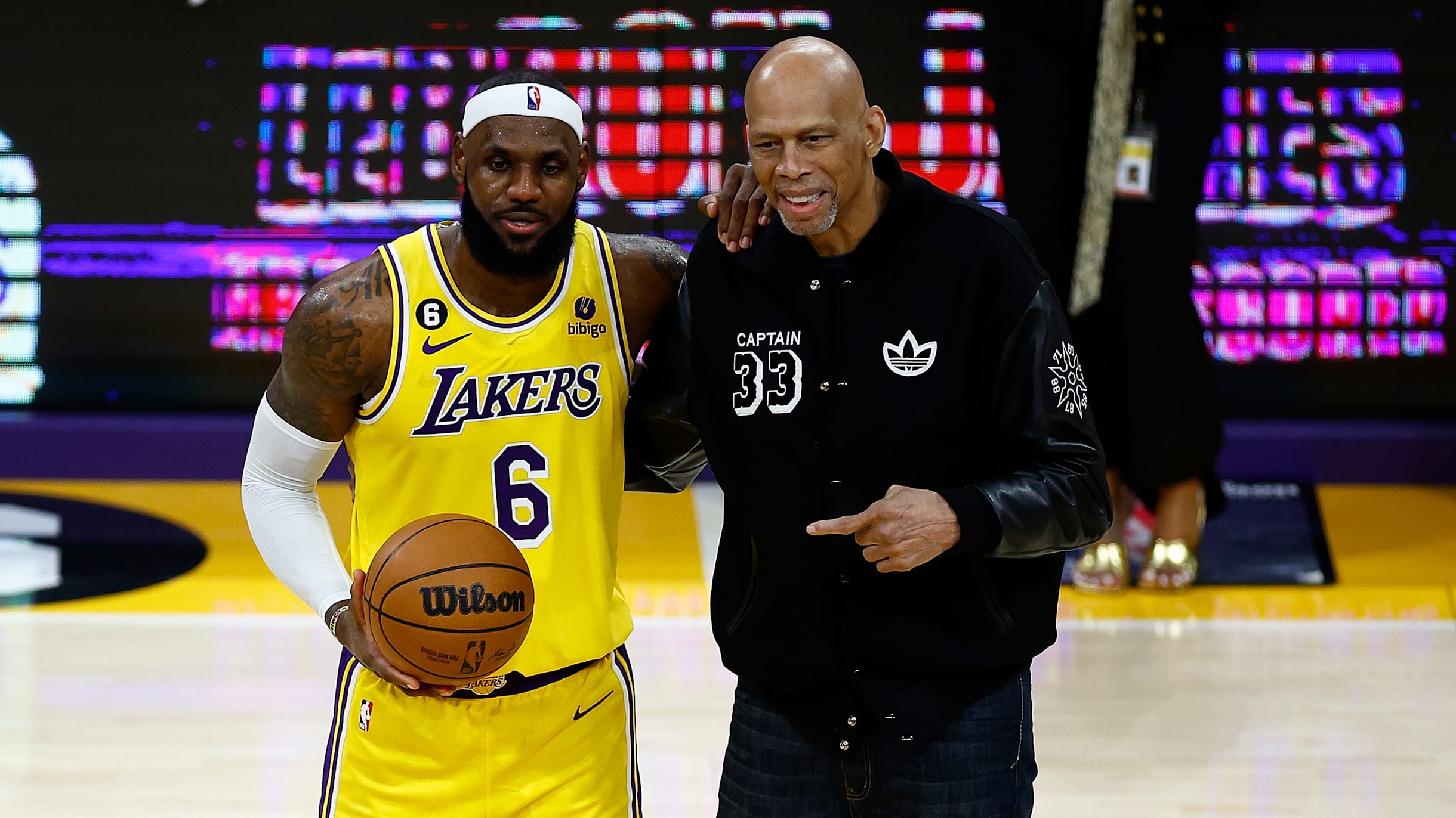 King James starts his Los Angeles Lakers career