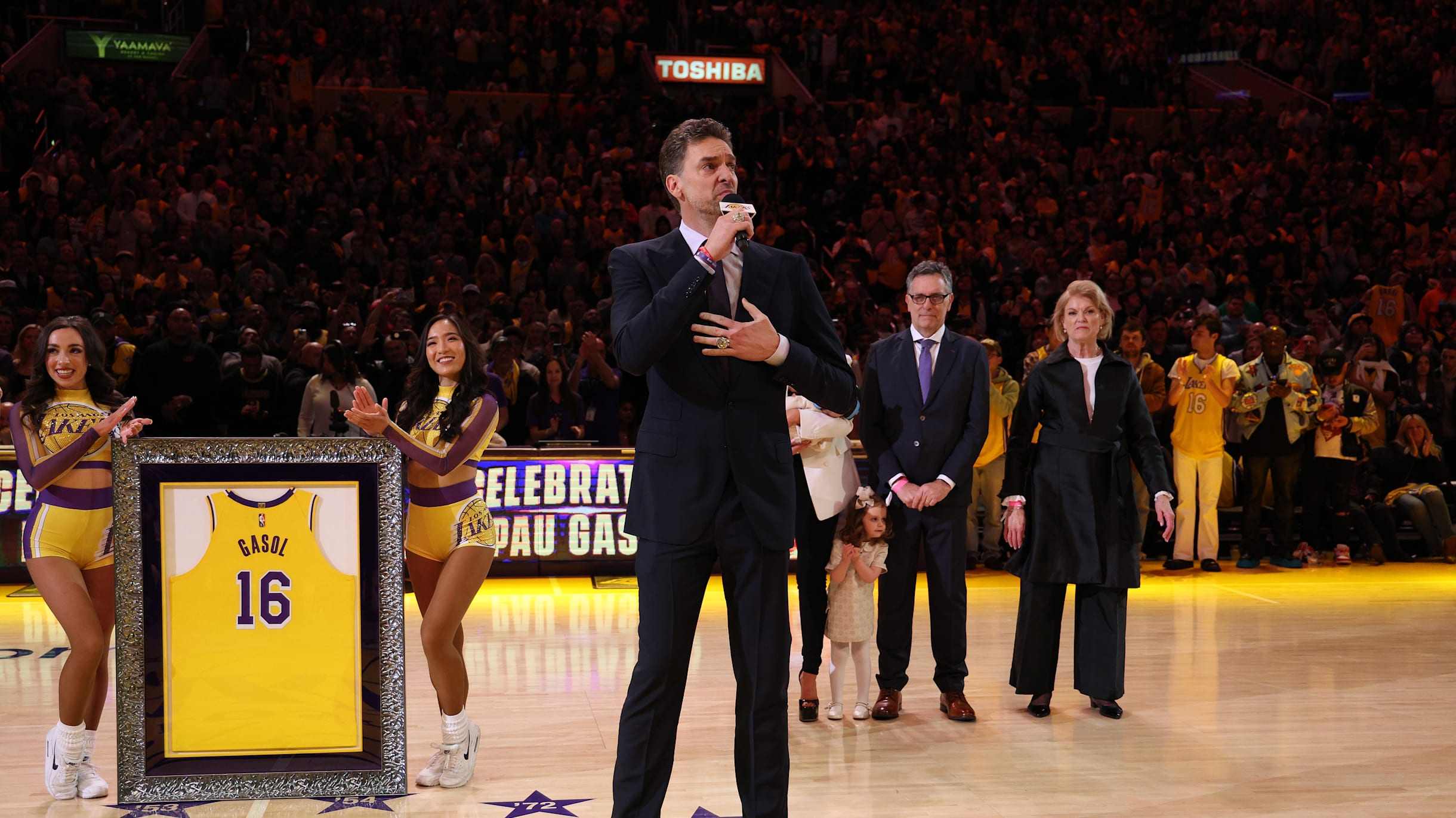 La retirada de la camiseta de Pau Gasol su discurso y las mejores