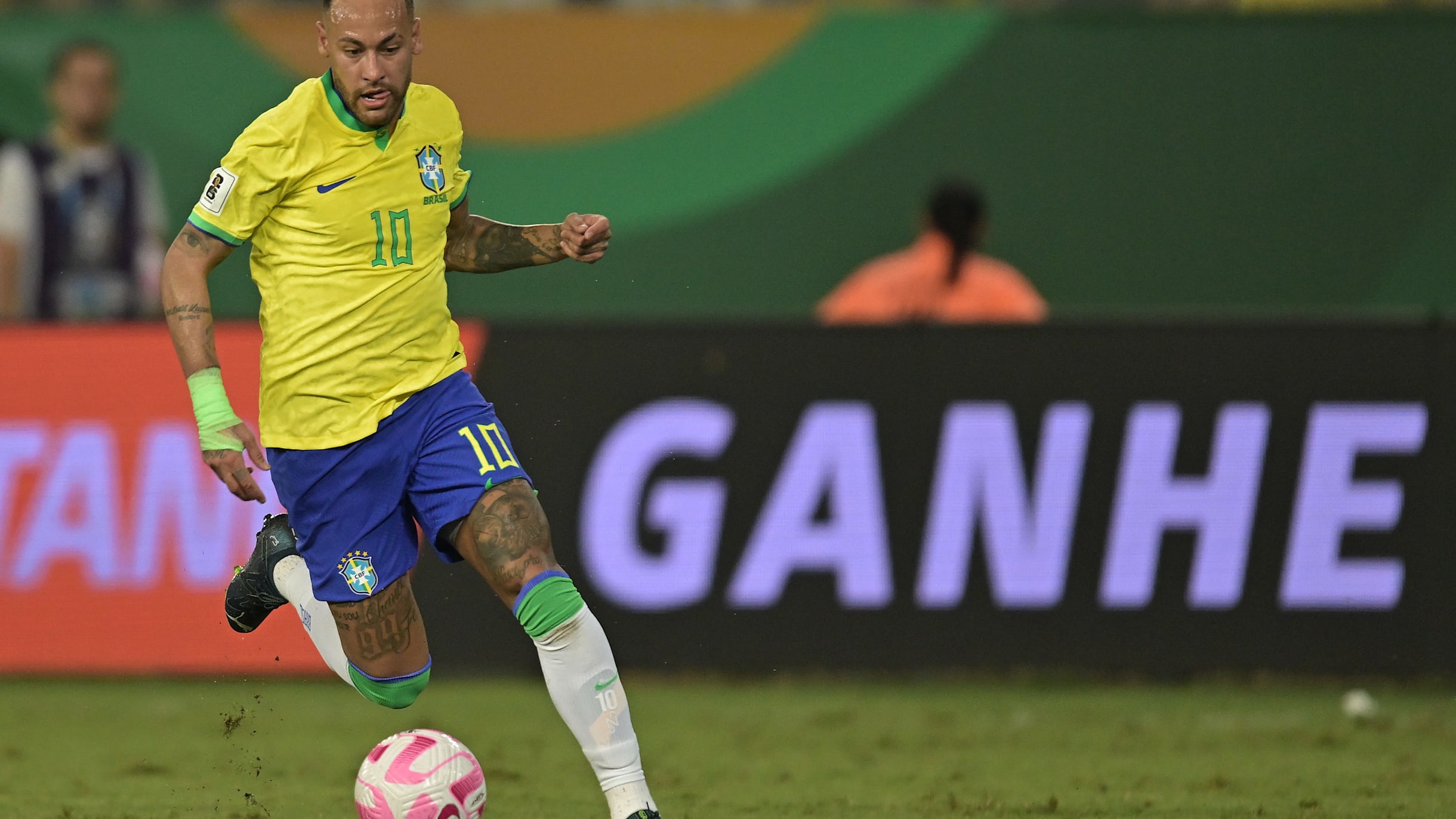 Fútbol: Brasil se enfrenta a Uruguay por un puesto en el Mundial
