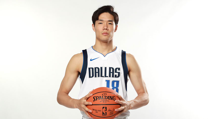 と*や様 【NIKE×NBA】ダラス・マーベリックス トラックパンツ［Mサイズ］ ナイキ（NIKE）（メンズ）バスケットボールウェア NBA ダラス