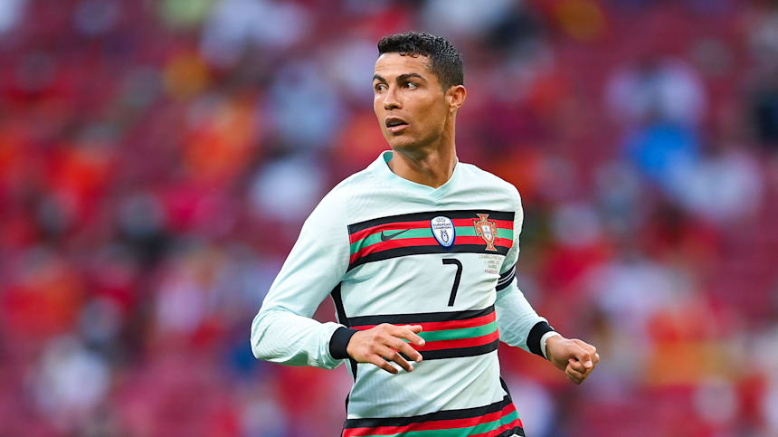 Did Adidas Only Create a Long-Sleeve Home Kit For Ronaldo? - Footy