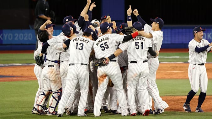 2020オリンピック【野球　ソフトボール】 Amazon | 東京オリンピック 記念ボール 2個セット 野球 ソフト