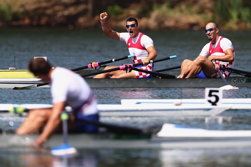 Thrills, spills and medals galore on the Rio 2016 rowing lake - Olympic ...