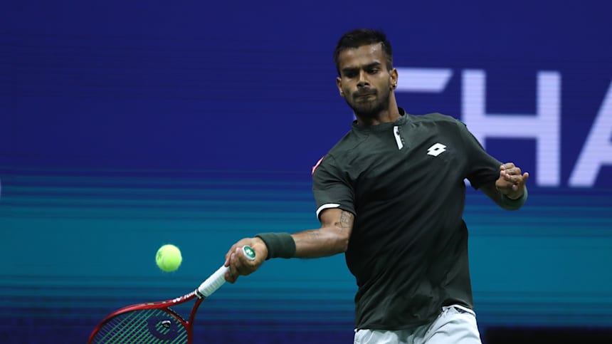 Tennis direct outlet