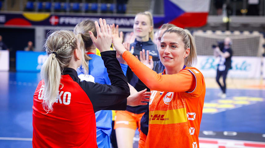 Five selections are going with Joma to the Women's Handball World  Championship 2023 - Joma World