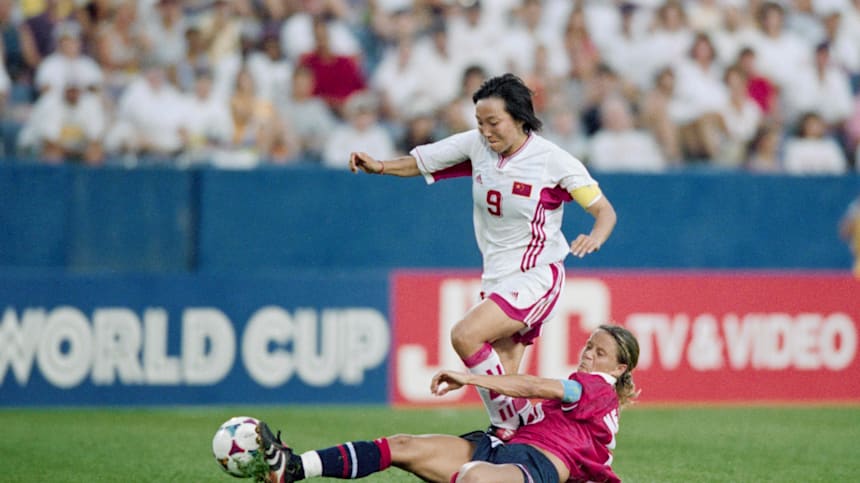 El caos del Balón de Oro femenino demuestra que el fútbol todavía tiene un  largo camino por recorrer para las mujeres. - Para Ganar