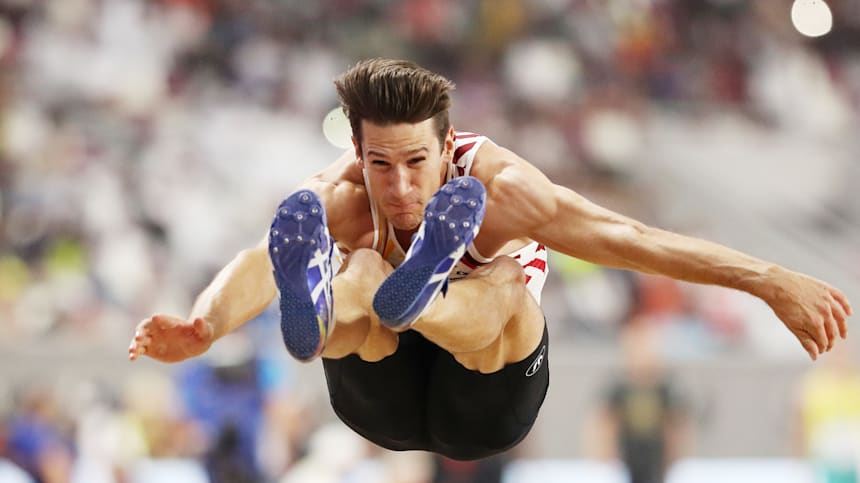 long jump hang technique