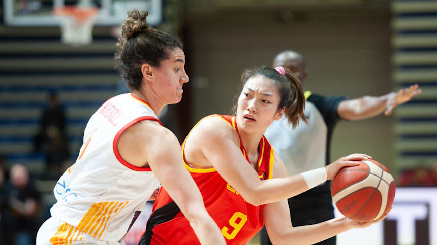 中国女篮队员李梦分享东京夺牌目标
