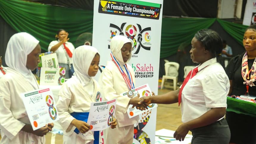 Karatekas at the Zainab Saleh-Open award ceremony.