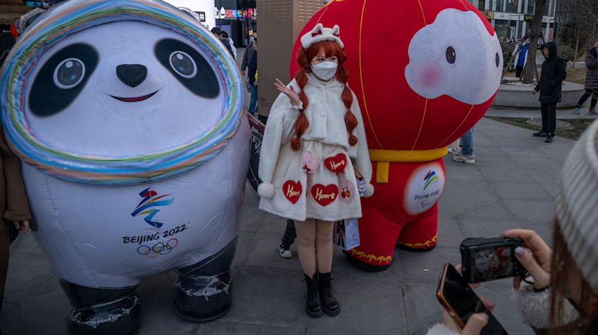 Bing Dwen Dwen: Meet the 2022 Beijing Winter Olympics Mascot - NBC