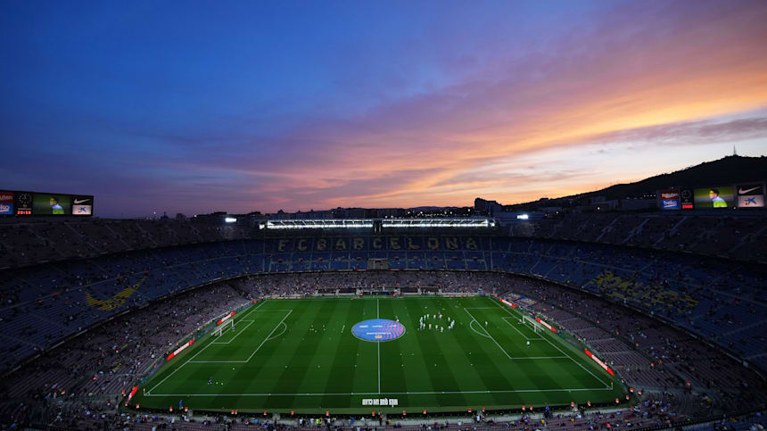 Largest clearance football stadium