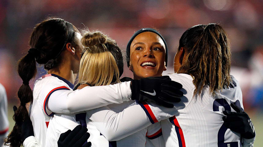 How to watch Barcelona-PSG on CBS, Univision; USWNT SheBelieves