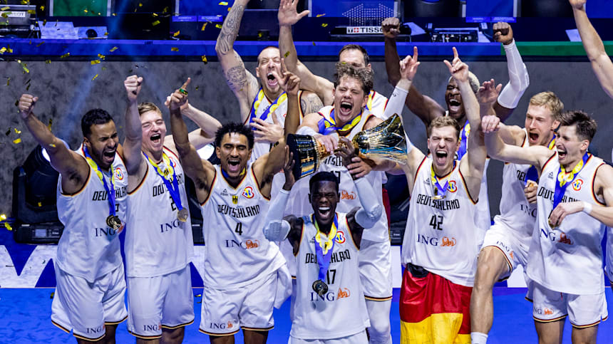 Alemania celebra tras haber ganado la final del Mundial de Baloncesto de la FIBA en Manila