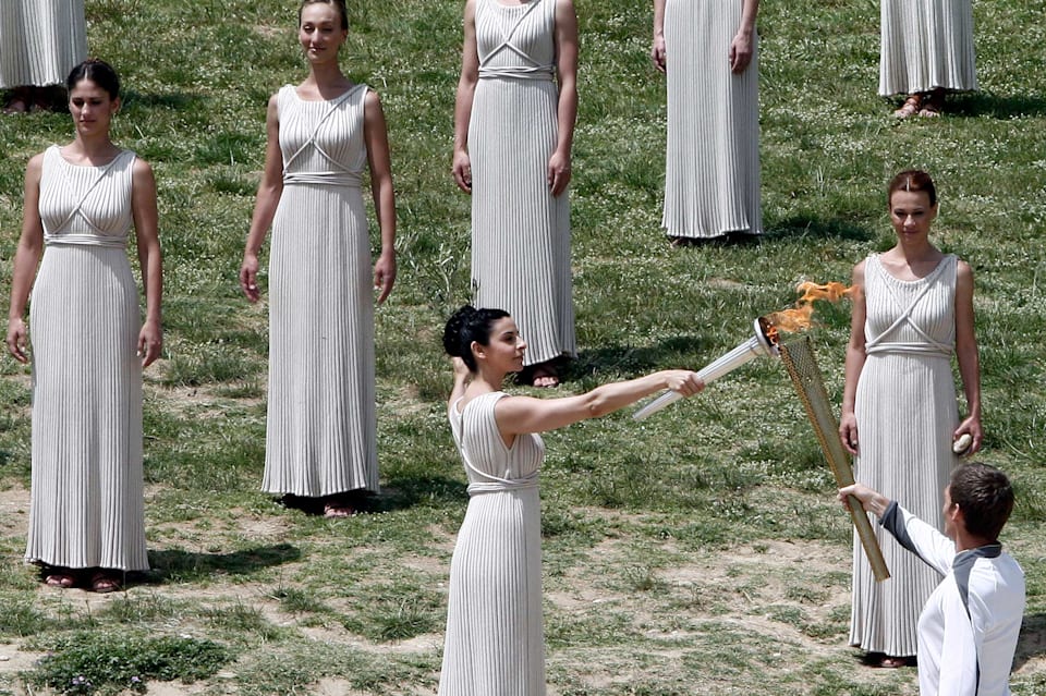 The History of the Olympic Flame - Olympic News