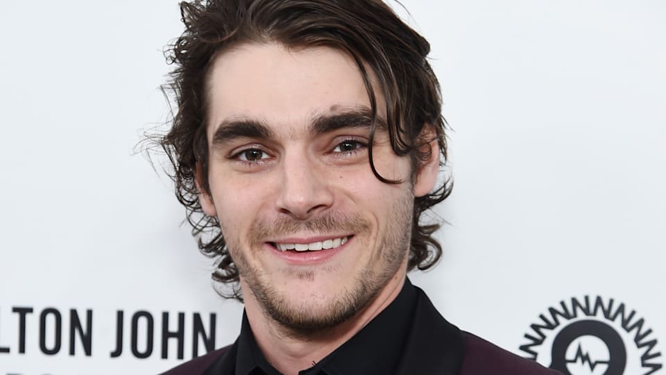 Breaking Bad star RJ Mitte Hollywood can learn from the Paralympics