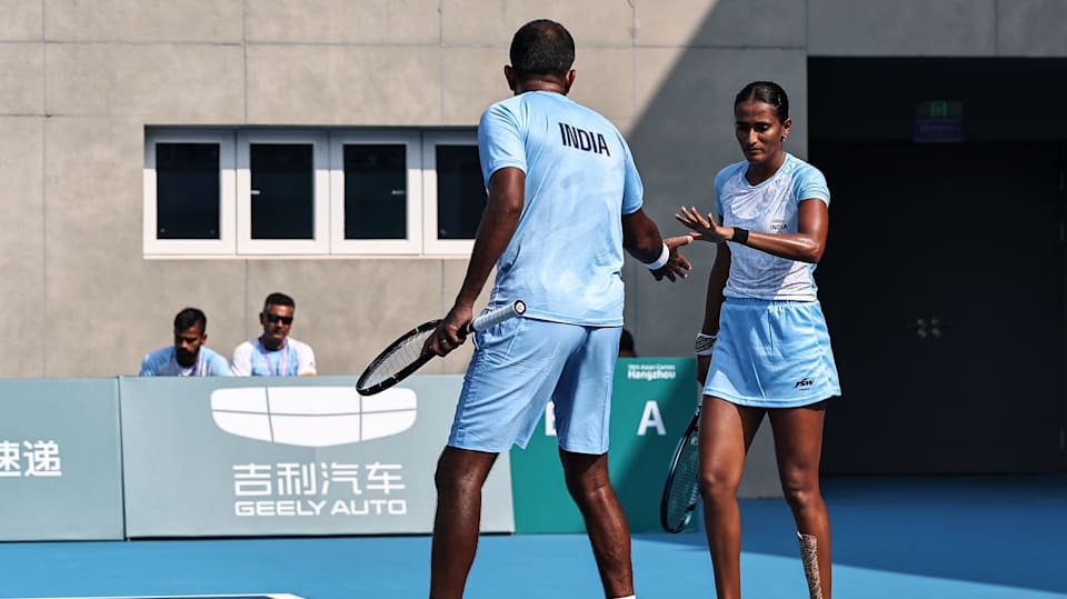 Asian Games 2023 tennis mixed doubles final Rohan Bopanna in gold