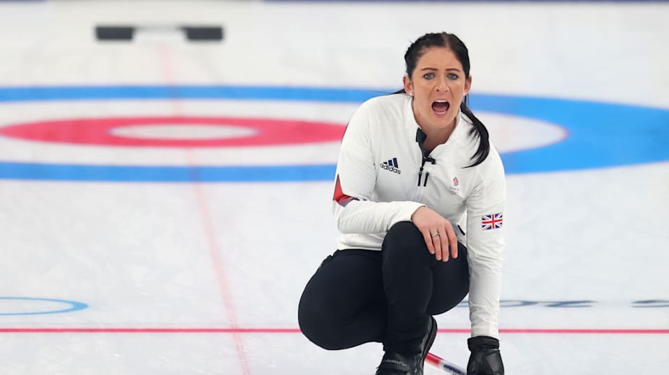 Eve Muirhead and Stefania Constantini make winning starts in Geneva