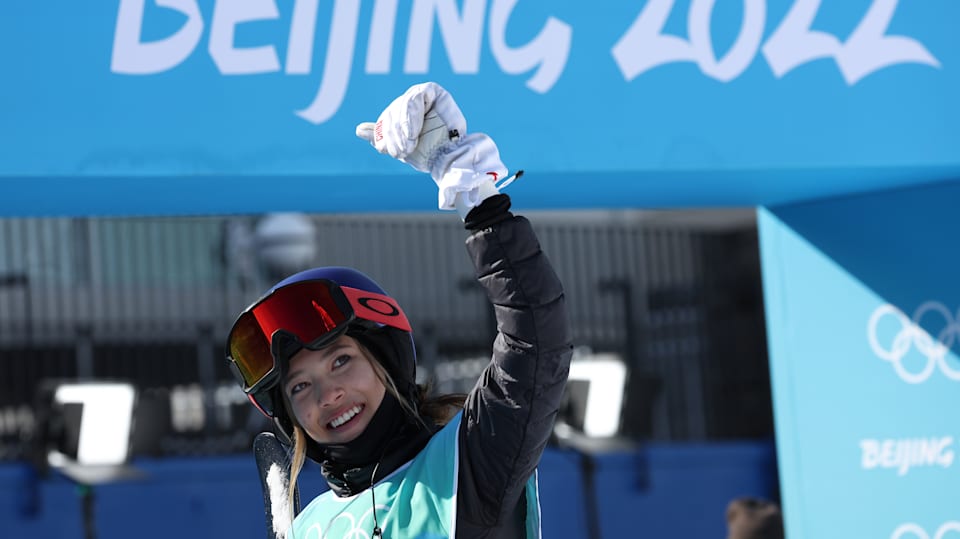 Star skier Eileen Gu switched from Team USA to Team China for 2022