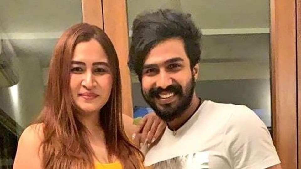 Indian shuttler Jwala Gutta engaged to Tamil movie star Vishnu Vishal