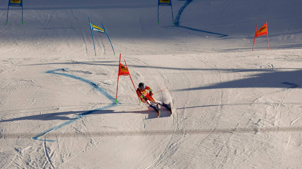 Giant salomon sales