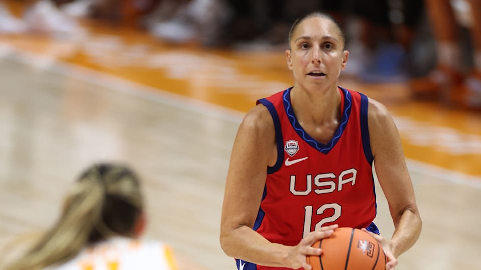 Taurasi jersey sales