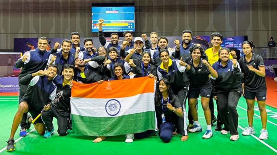 Badminton team clearance