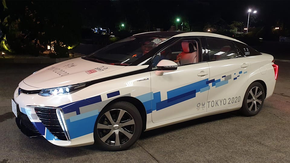 Hydrogen sales vehicles 2020