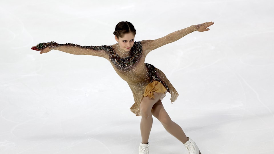 Figure skating Isabeau Levito chases first Grand Prix gold and 'girl