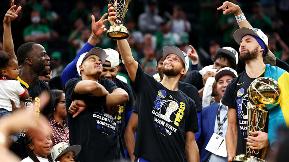 Stephen Curry é o maior vencedor da temporada da NBA