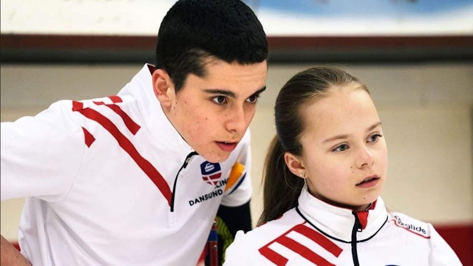 Amazing': Two Maritimers celebrate world women's junior curling