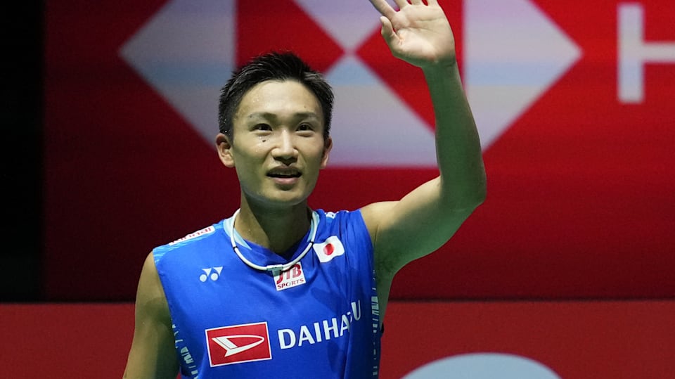 Badminton BWF Kumamoto Masters Japan 2023 Momota Kento squeezes into