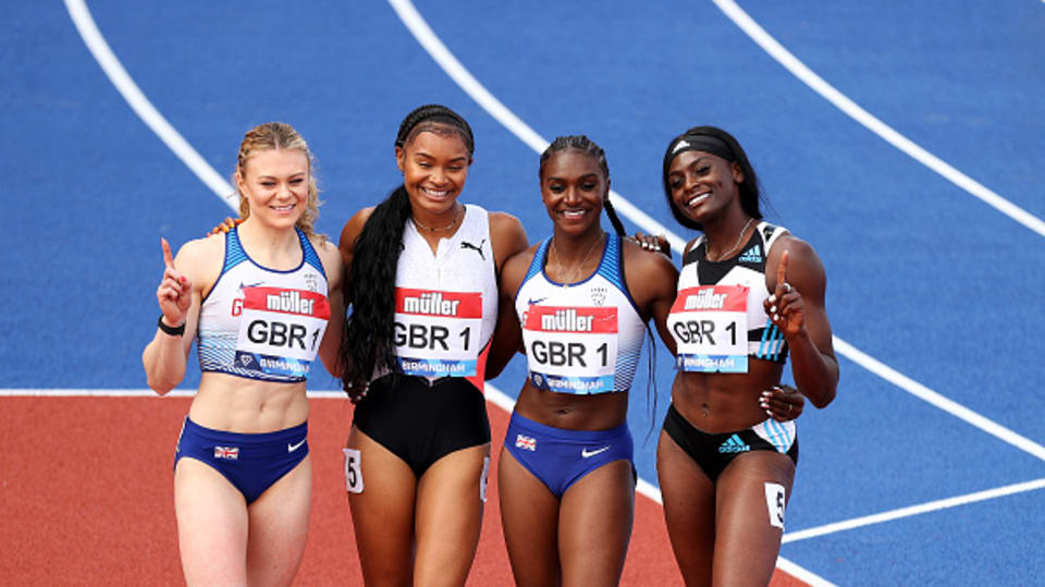 Бриллиантовая лига 2024 доха. Diamond League 2022. Фото Бриллиантовая лига 2022. Бриллиантовая лига Кубок. Альминова Бриллиантовая лига Париж победа фото.