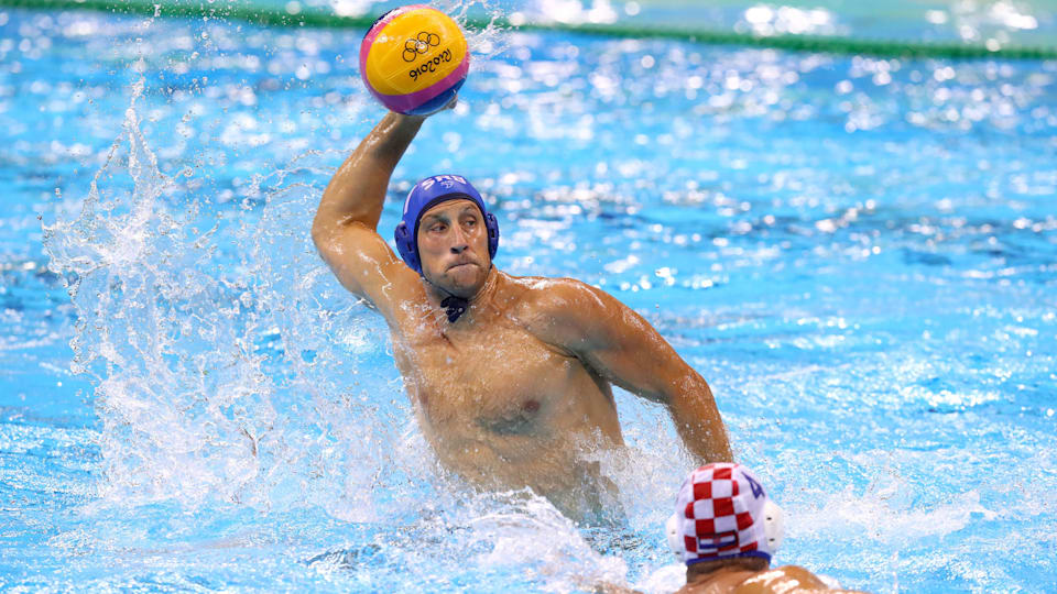 Polo gold 2025