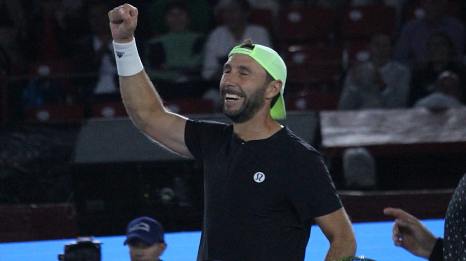 S gonzalez best sale tennis