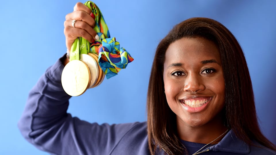 Simone manuel clearance