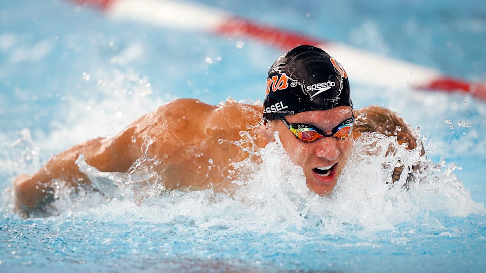Swimming Caeleb Dressel wins 50m freestyle at ISCA International