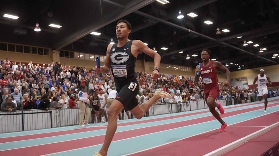Christopher Morales Williams broke the world indoor 400m record with 44.49 in Arkansas