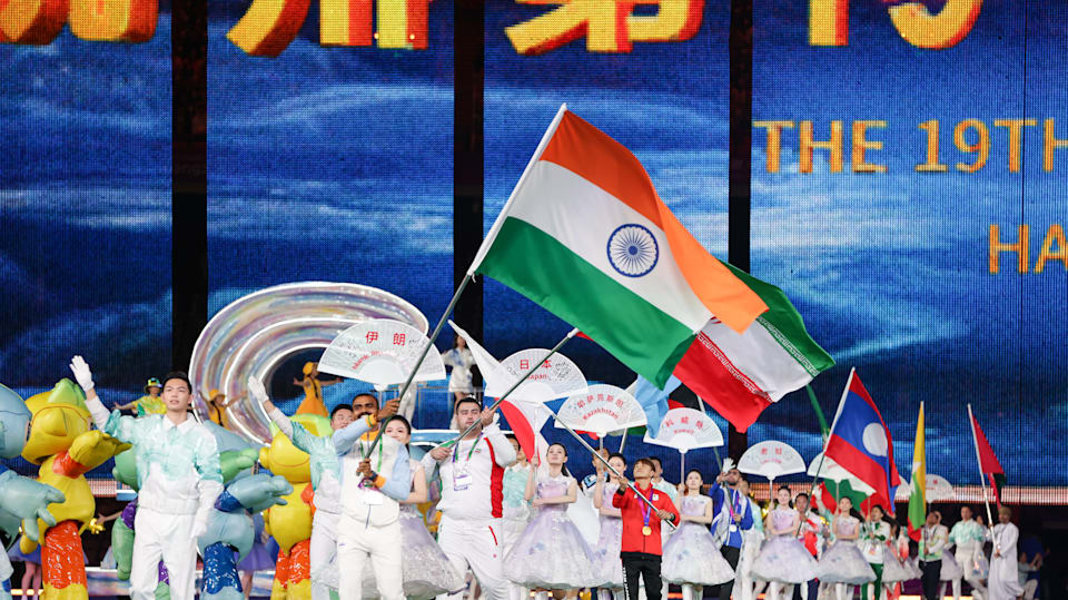 Asian Games 2023 closing ceremony PR Sreejesh leads India out as flag