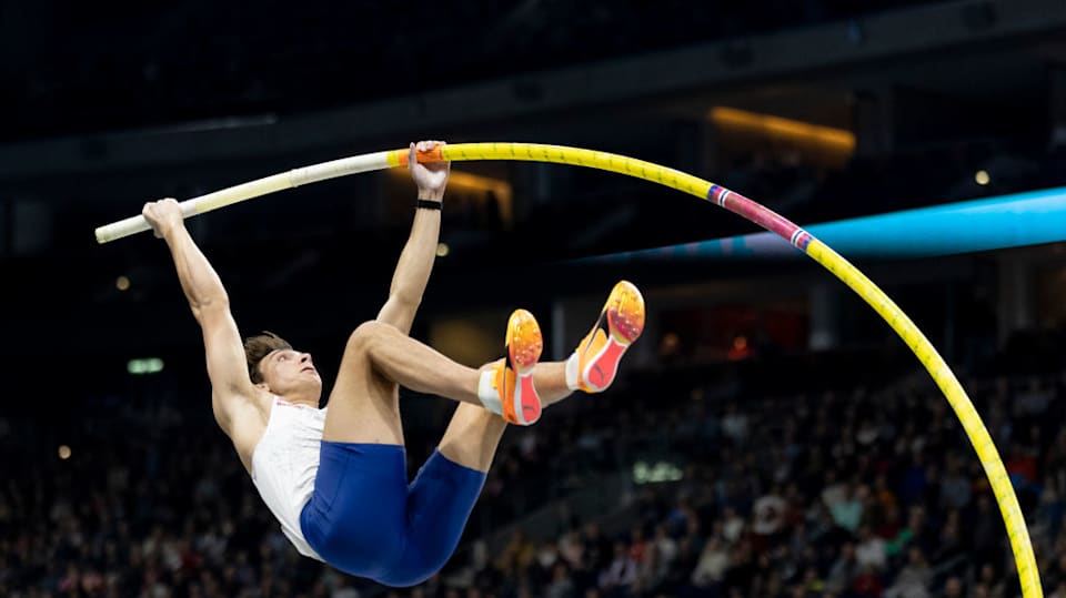 Pole Vault 3 30