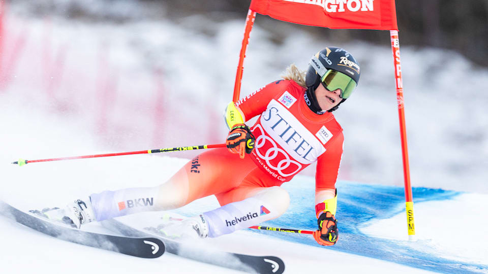 Alpine Skiing World Cup 2023/2024 Lara GutBehrami stays perfect in giant slalom in Killington