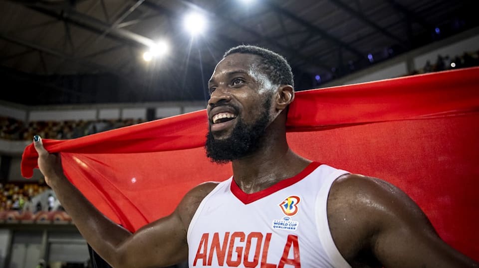 António Monteiro: 'O basquetebol para Angola significa esquecer problemas