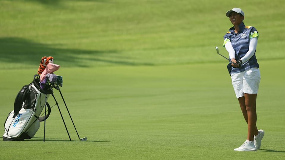 Golfing tops sales