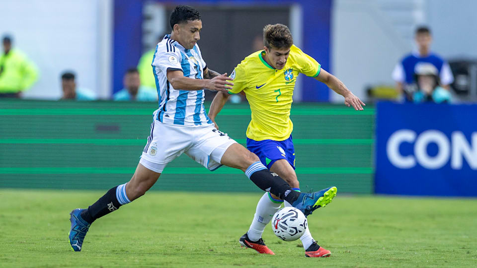 South American Olympic men s football qualifier Defending