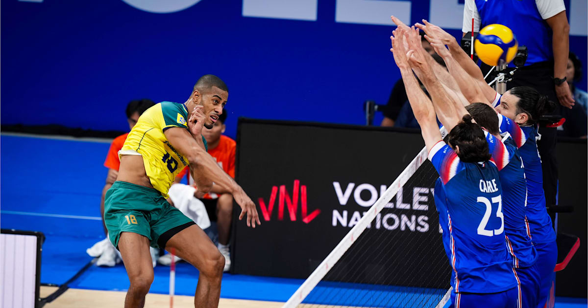 Brasil é derrotado pela França, mas avança na Liga das Nações de Vôlei 2024