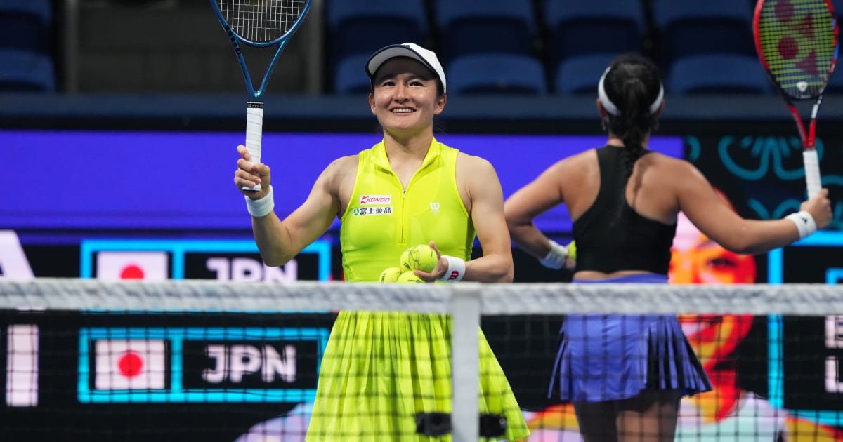 テニス系・ランニング系まとめて13点！レディースLL（O）サイズ！ブランド多数！ ASICS（アシックス） テニスシューズ レディース COURT SLIDE コート